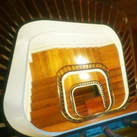 Pensjonat Pinho Apartments, And