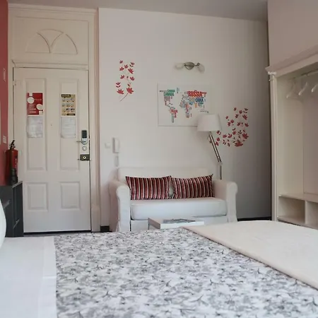 Pensjonat Pinho Apartments, And