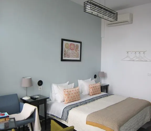 Pinho Apartments, And