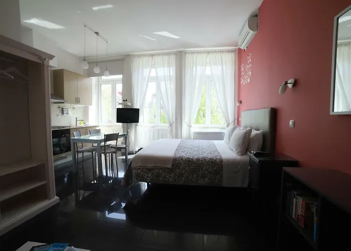 Pinho Apartments, And Penzion 3*