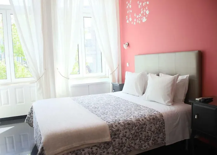 Pinho Apartments, And