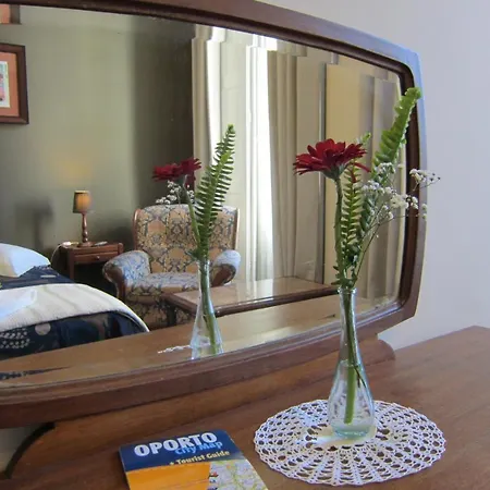 Konukevi Pinho Apartments, And 3*