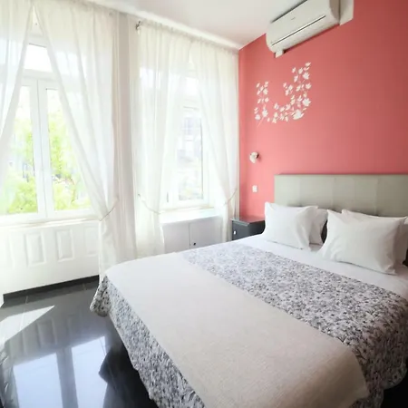 Pinho Apartments, And Penzion 4*