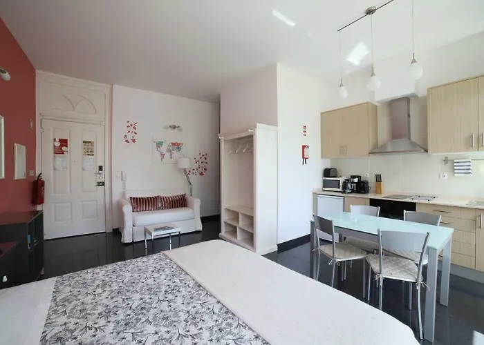 Konukevi Pinho Apartments, And Porto